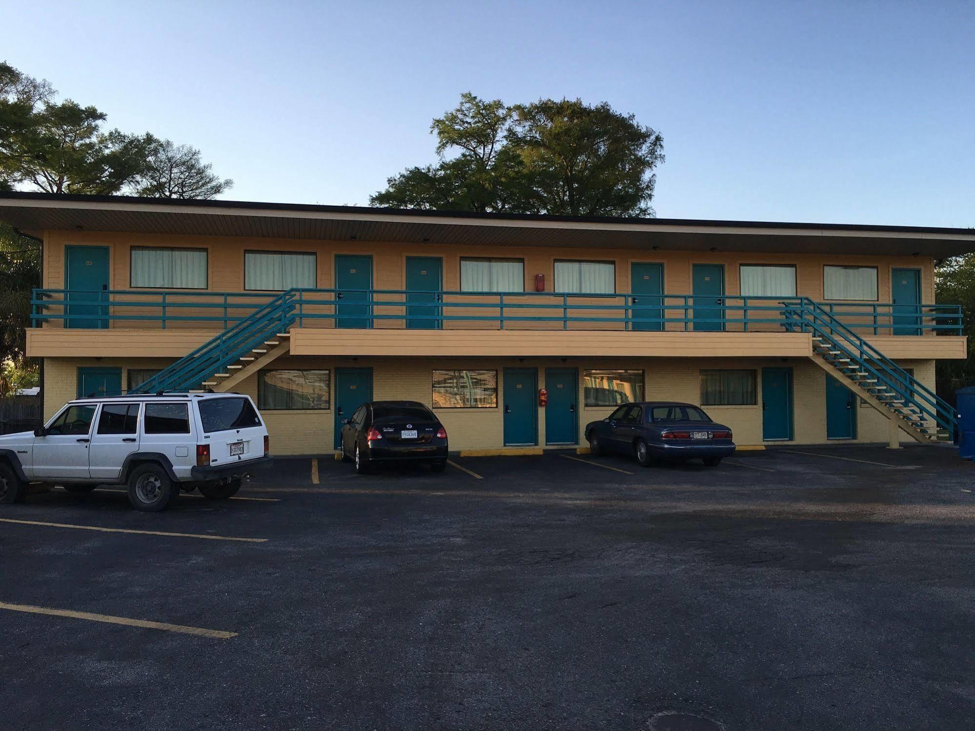 New Orleans Inn Bagian luar foto